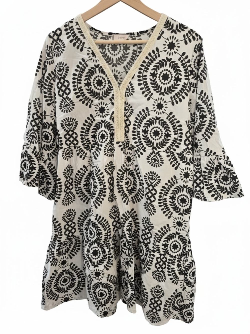 Black & Cream Printed V-Neck Tunic Dress